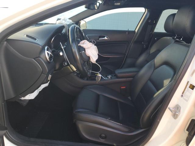 2016 MERCEDES-BENZ GLA 250 WDCTG4GB9GJ198034