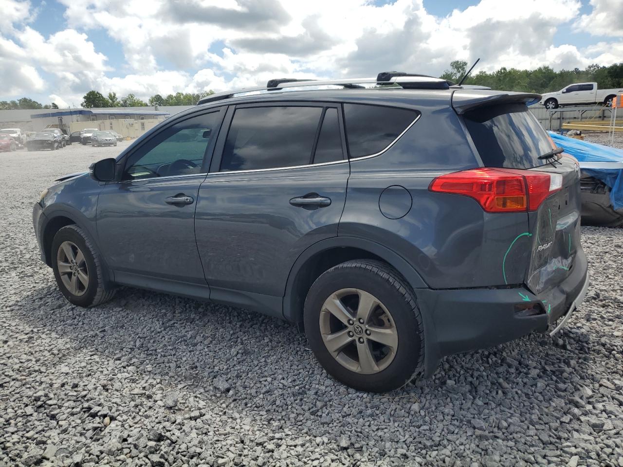 TOYOTA RAV4 XLE