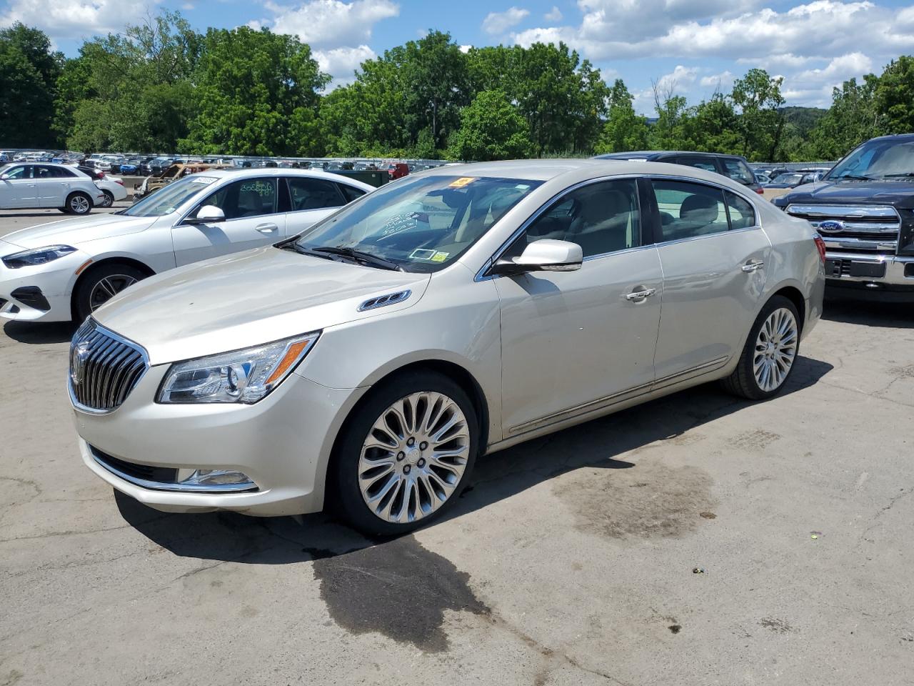 BUICK LACROSSE PREMIUM