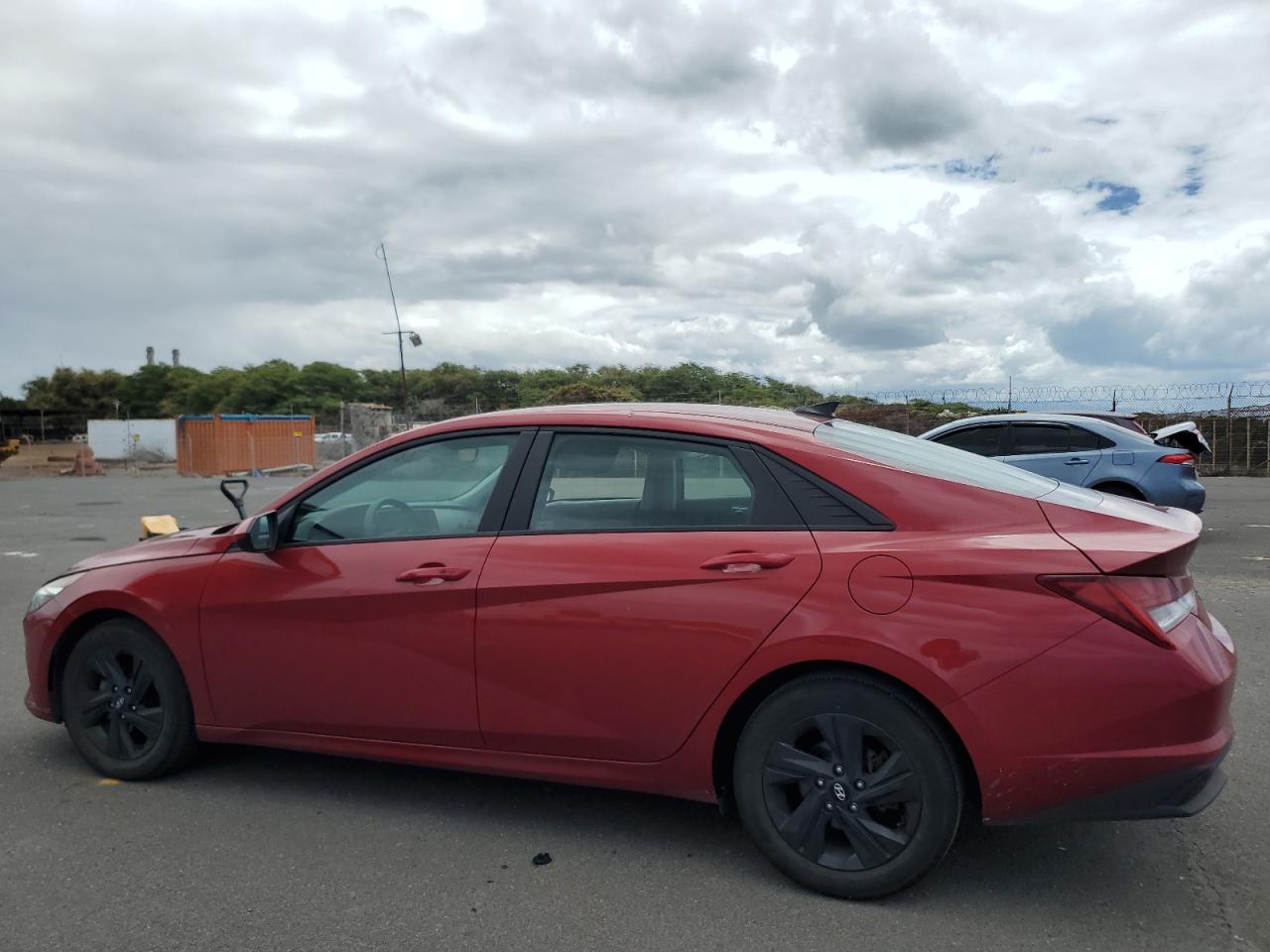 HYUNDAI ELANTRA BLUE