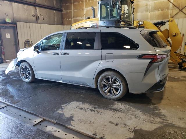 2025 TOYOTA SIENNA XSE 5TDDSKFC6SS198186