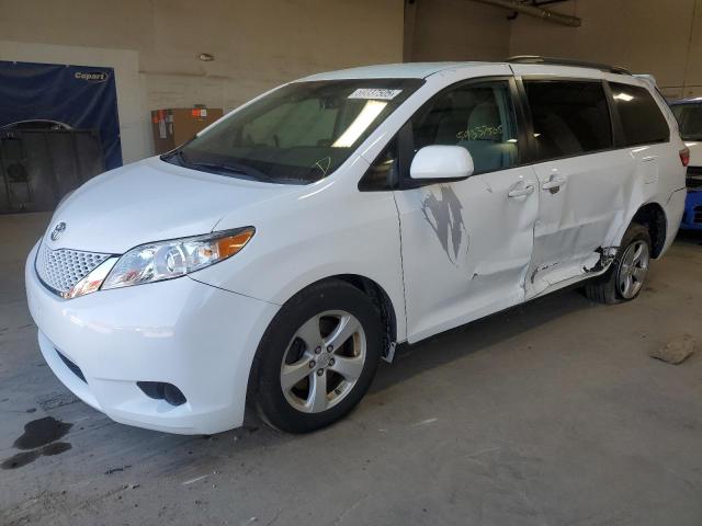 2017 TOYOTA SIENNA LE #3292464706
