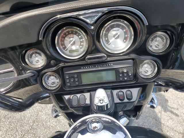 2008 HARLEY-DAVIDSON FLHX 1HD1KB4138Y617028