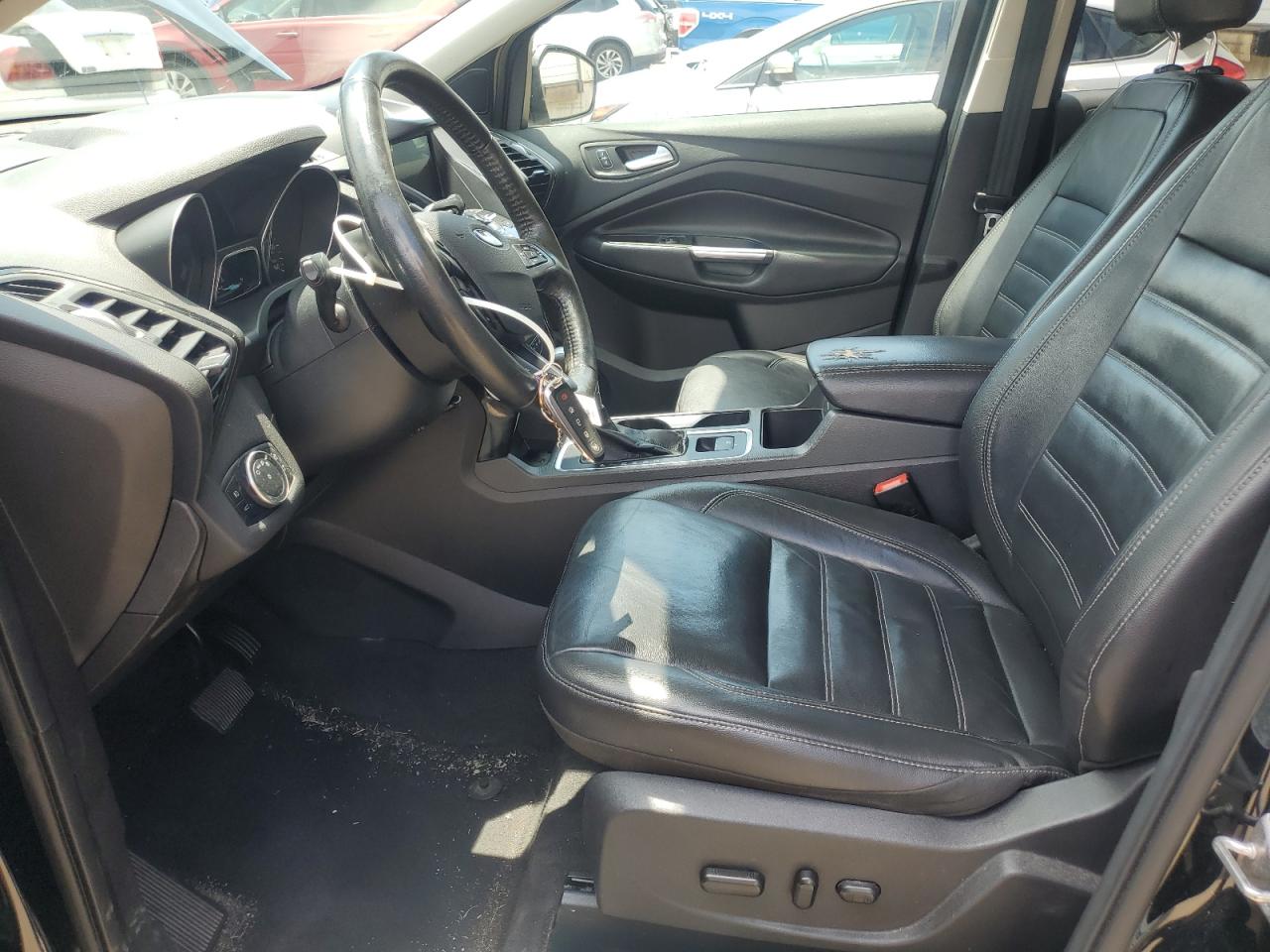 FORD ESCAPE TITANIUM