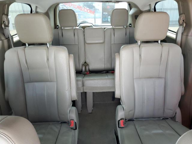 2016 CHRYSLER TOWN & COU - 2C4RC1BG8GR296870