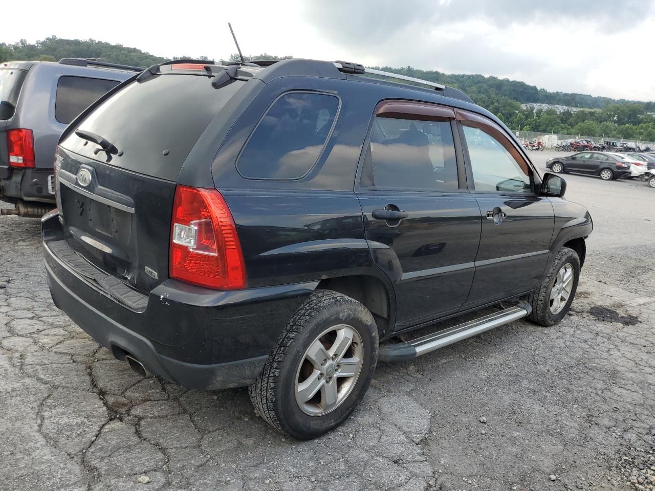 KIA SPORTAGE LX