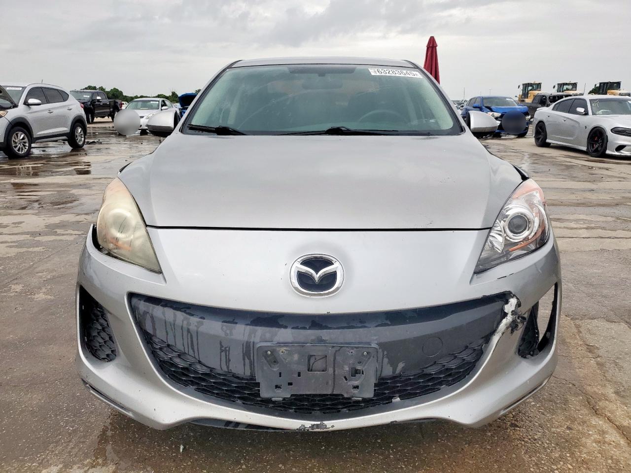 MAZDA 3 I