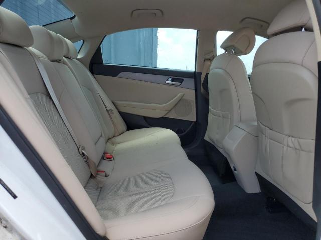 2015 HYUNDAI SONATA SE 5NPE24AF4FH207352