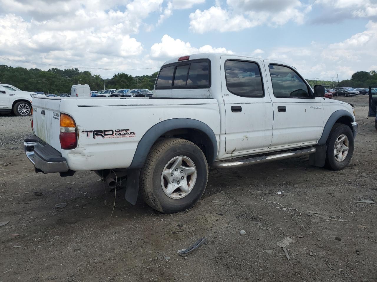 Lot #3310602285 2004 TOYOTA TACOMA DOU