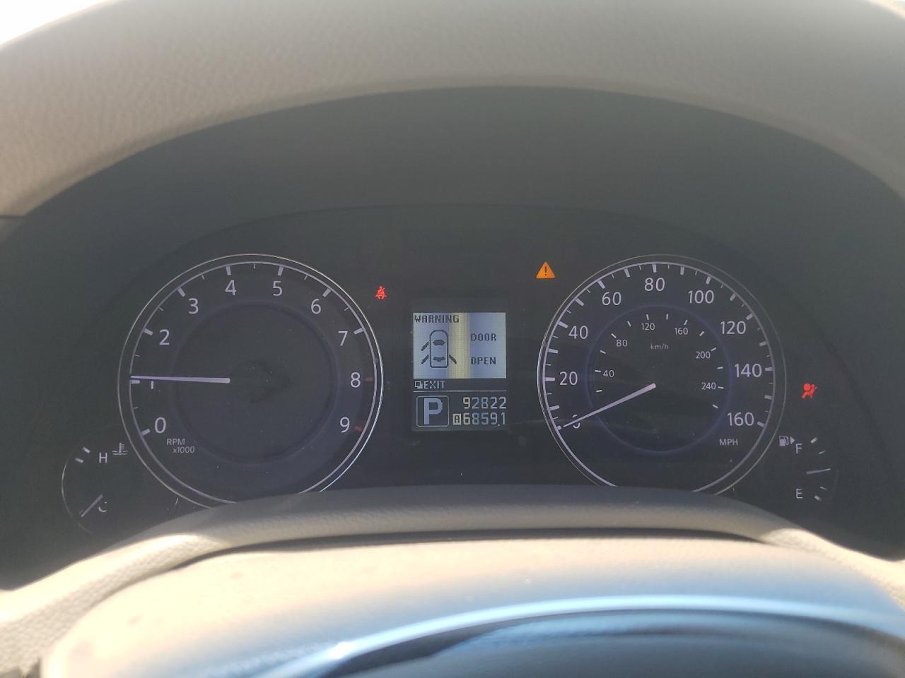Infiniti G37 base 2013