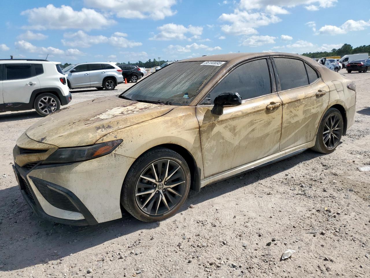 TOYOTA CAMRY SE NIGHT SHADE