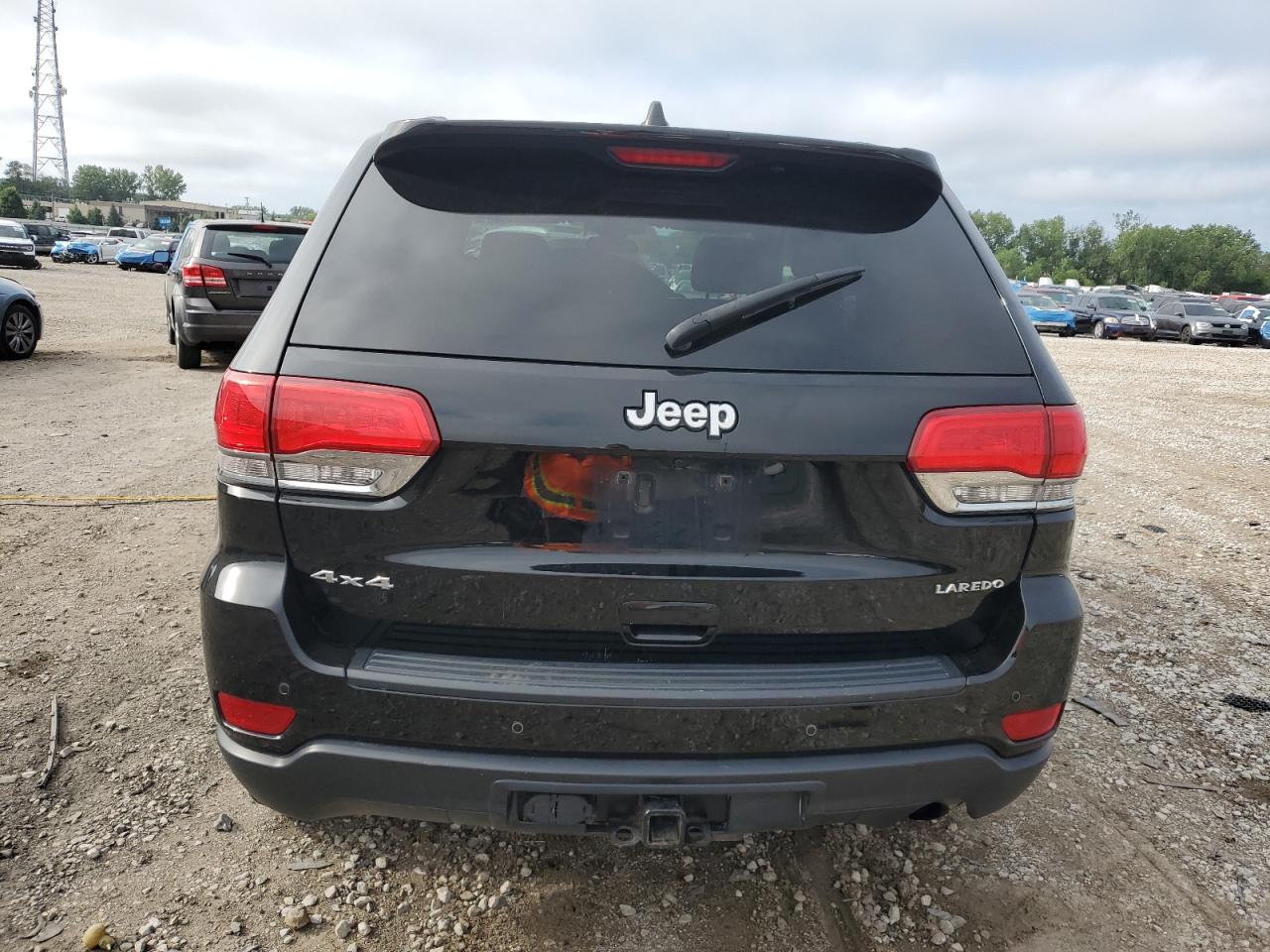 JEEP GRAND CHEROKEE LAREDO