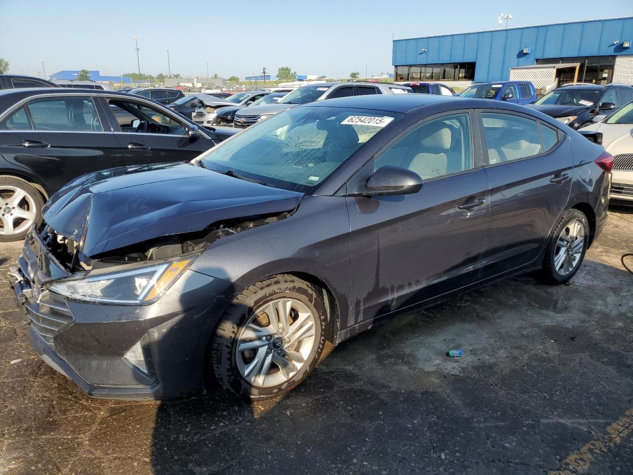 HYUNDAI ELANTRA SEL