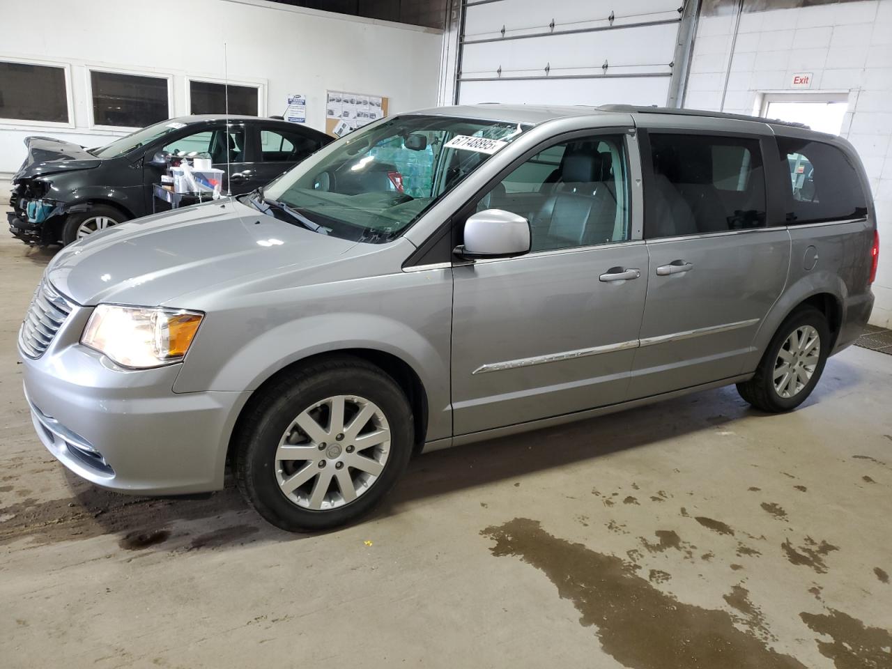 CHRYSLER TOWN & COUNTRY TOURING