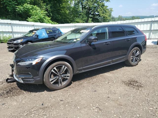 VOLVO V90 CROSS
