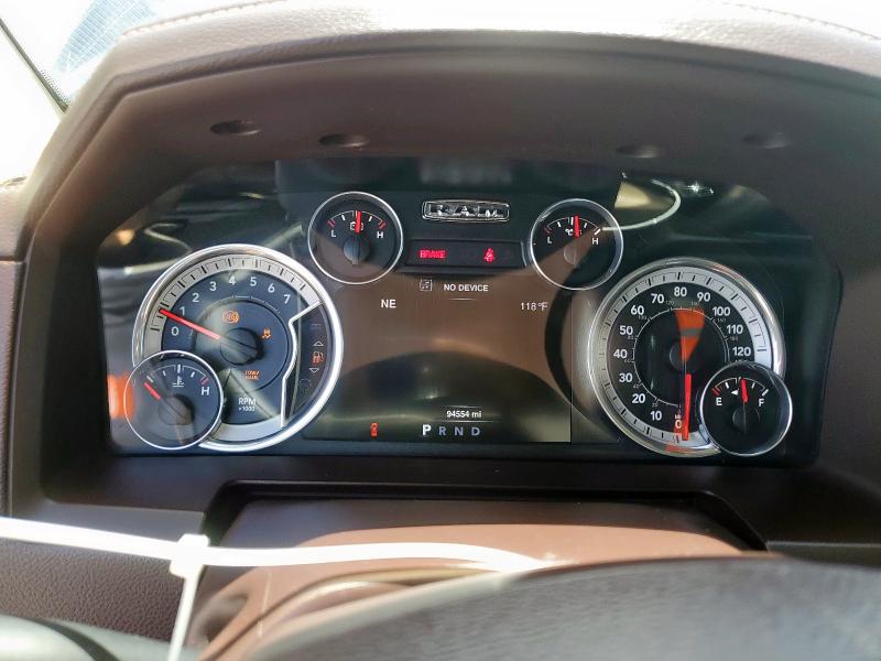 2016 RAM 1500 LARAM - 1C6RR6VT0GS241372