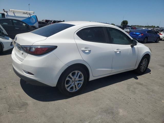 2017 TOYOTA YARIS IA 3MYDLBYV6HY174551
