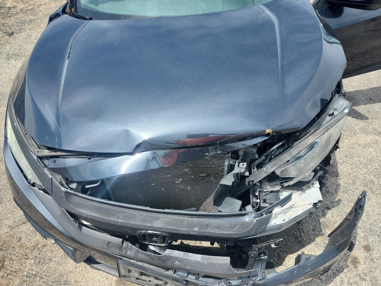 Honda Civic lx 2016