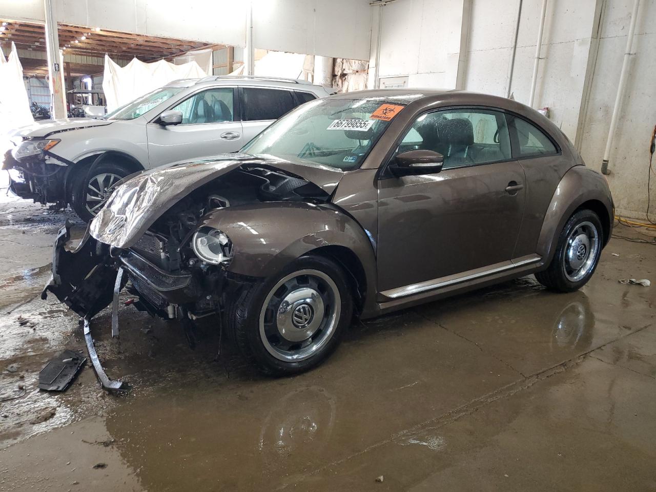 VOLKSWAGEN BEETLE