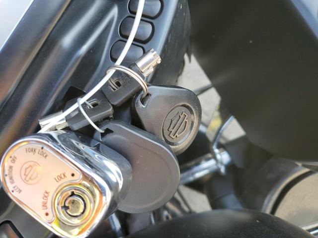 2017 HARLEY-DAVIDSON FLTRXS ROA 1HD1KTC19HB652666