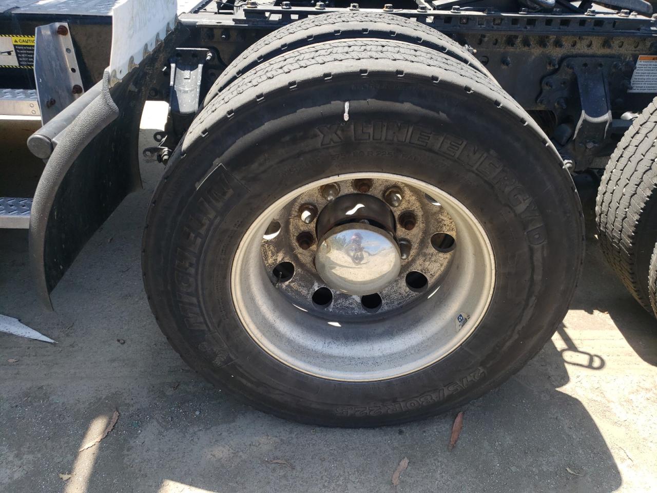 Lot #3302659040 2019 MACK ANTHEM