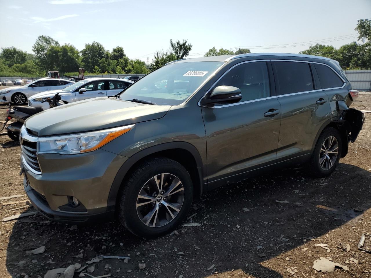 TOYOTA HIGHLANDER XLE