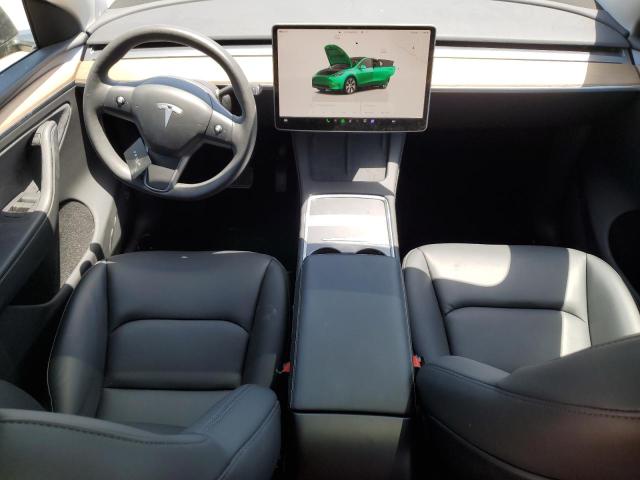 2024 TESLA MODEL Y 7SAYGDEEXRA254873
