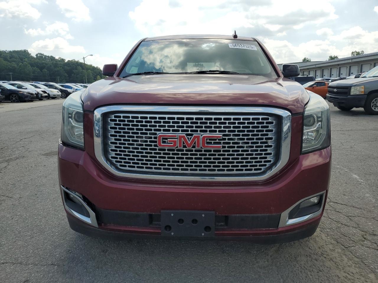 GMC YUKON DENALI