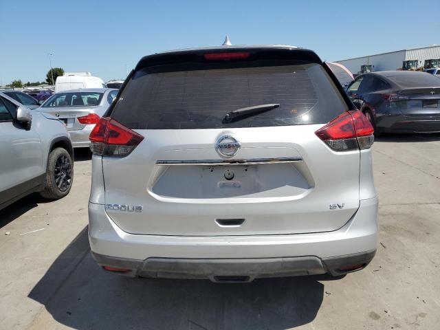 2018 NISSAN ROGUE S KNMAT2MT9JP522372