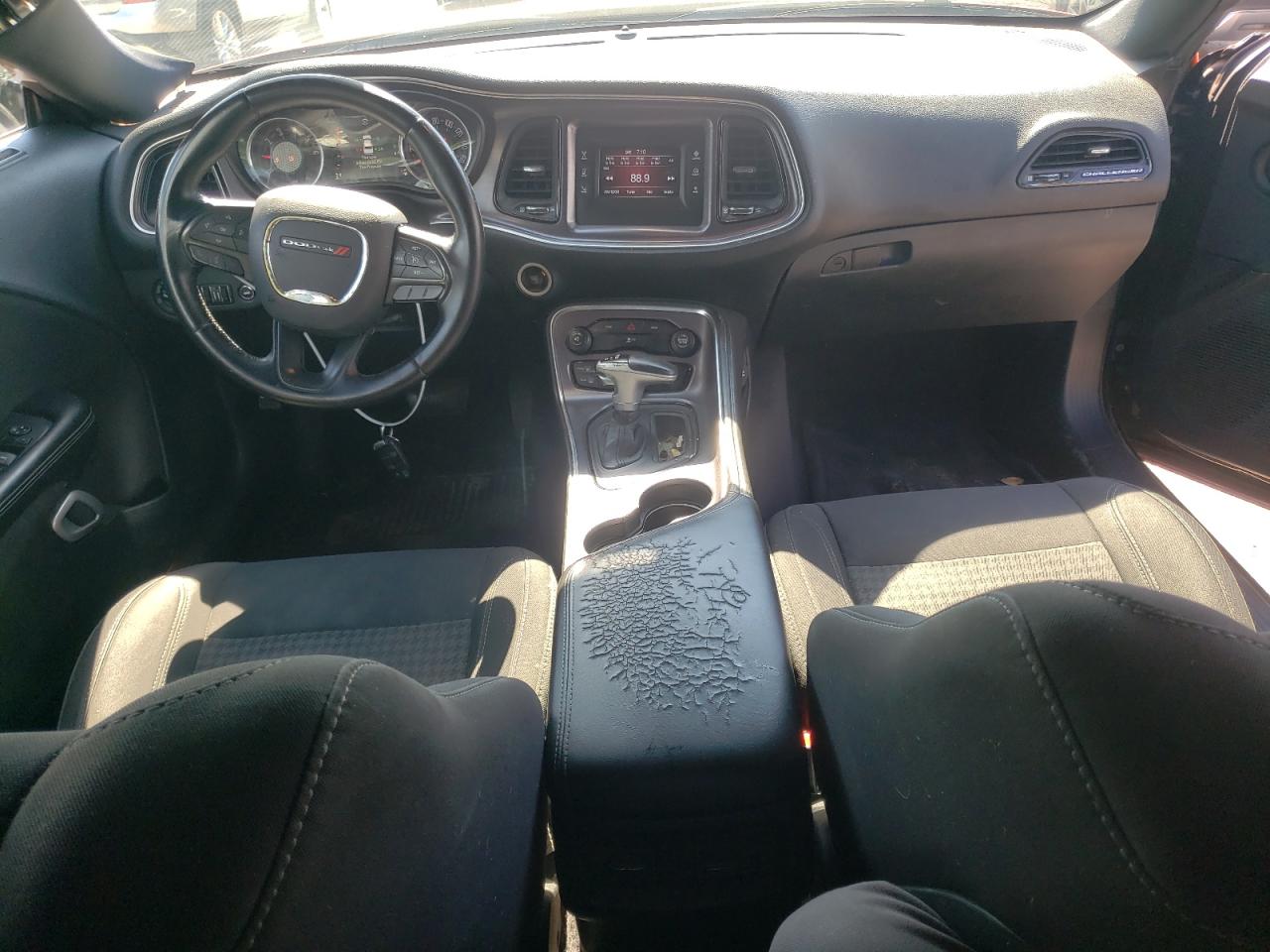 DODGE CHALLENGER SXT