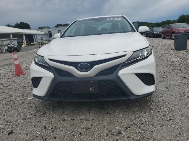 2018 TOYOTA CAMRY L 4T1B11HK2JU121409