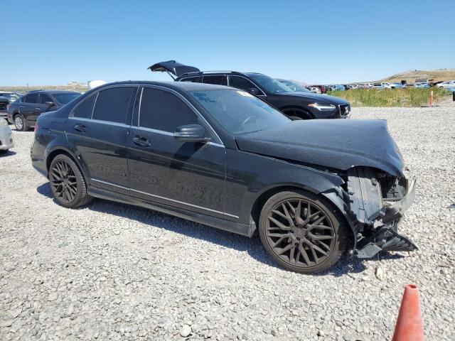 2013 MERCEDES-BENZ C 300 4MAT - WDDGF8AB2DR261231