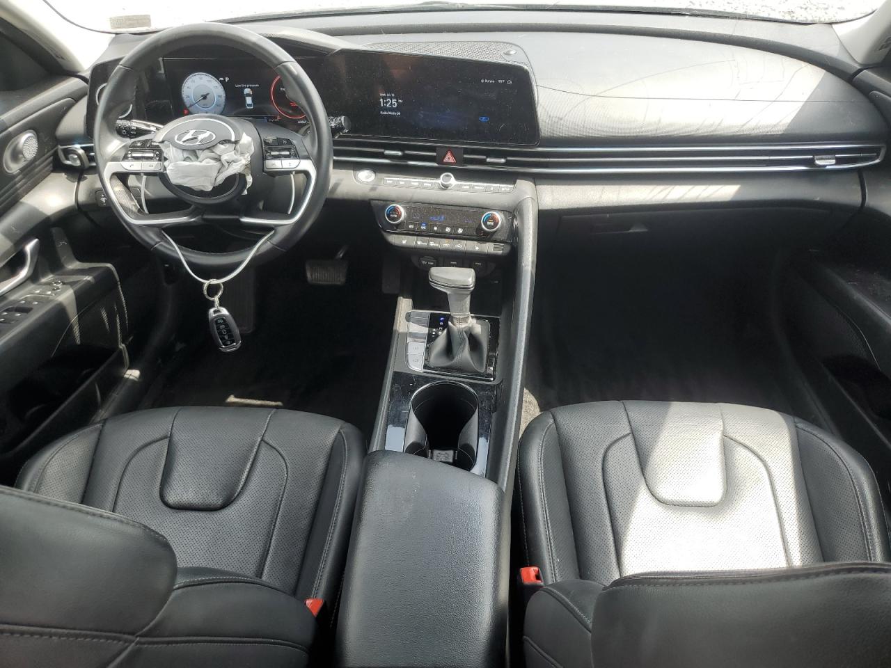 HYUNDAI ELANTRA LIMITED