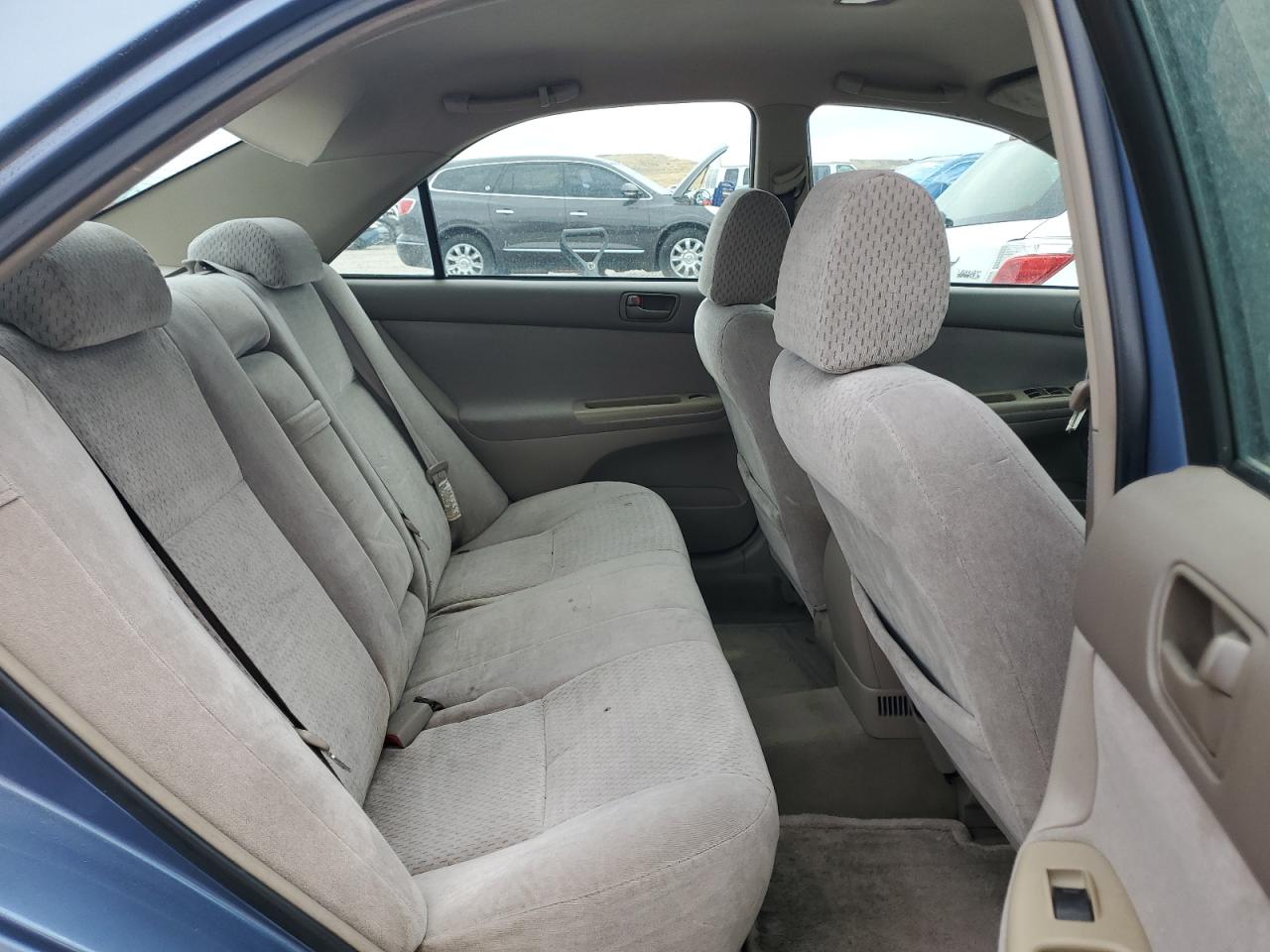 Toyota Camry le 2003