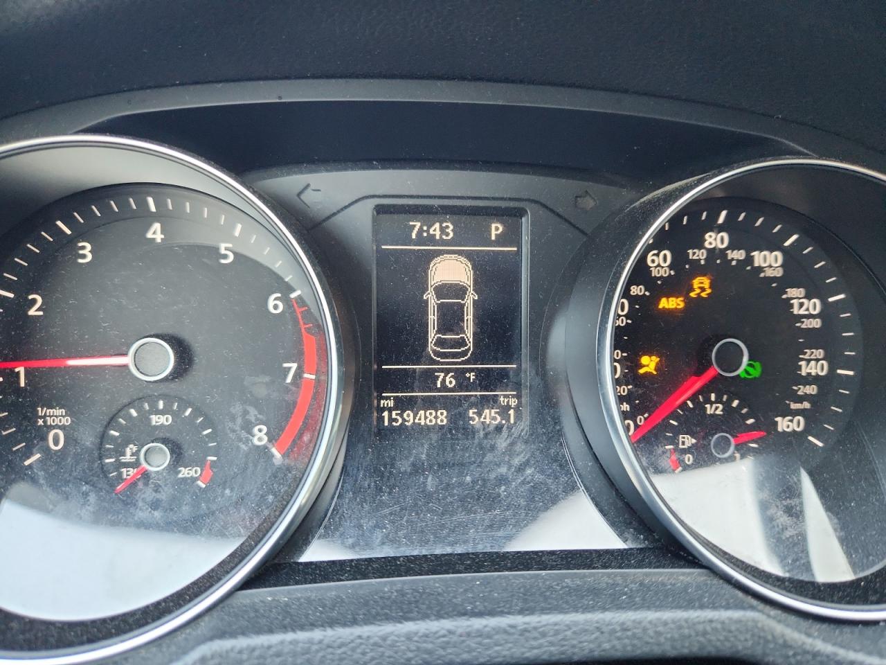 VOLKSWAGEN PASSAT R-LINE