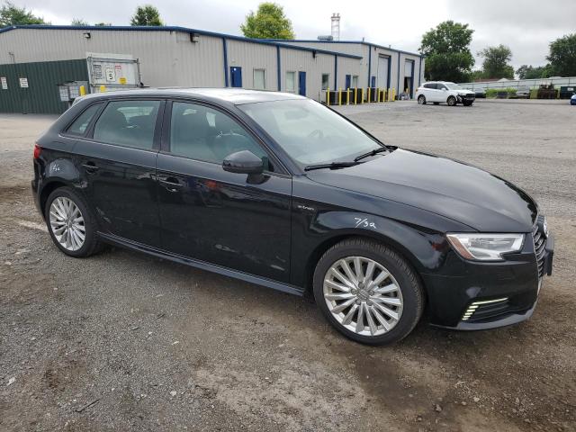 2017 AUDI A3 E-TRON WAUUPBFF7HA085149