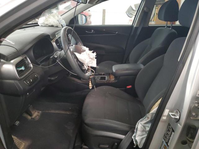 2019 KIA SORENTO LX 5XYPG4A51KG559016
