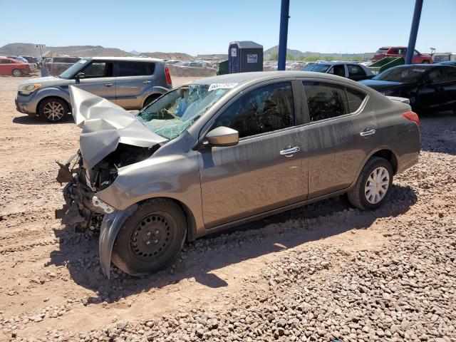NISSAN VERSA S
