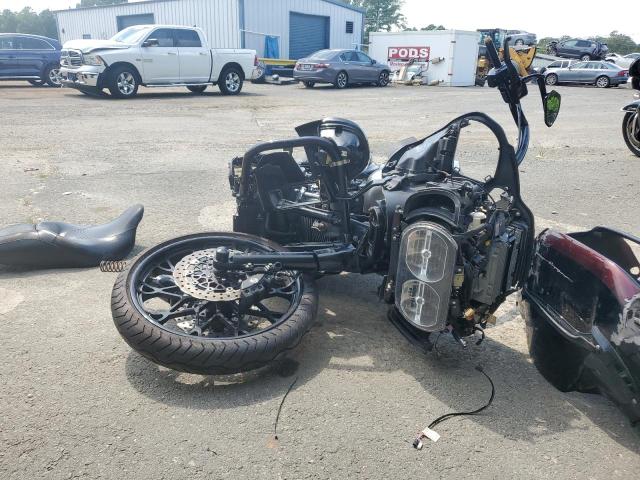2016 HARLEY-DAVIDSON FLTRXS ROA 1HD1KTM11GB647216