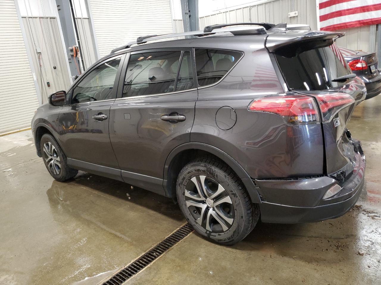 TOYOTA RAV4 LE