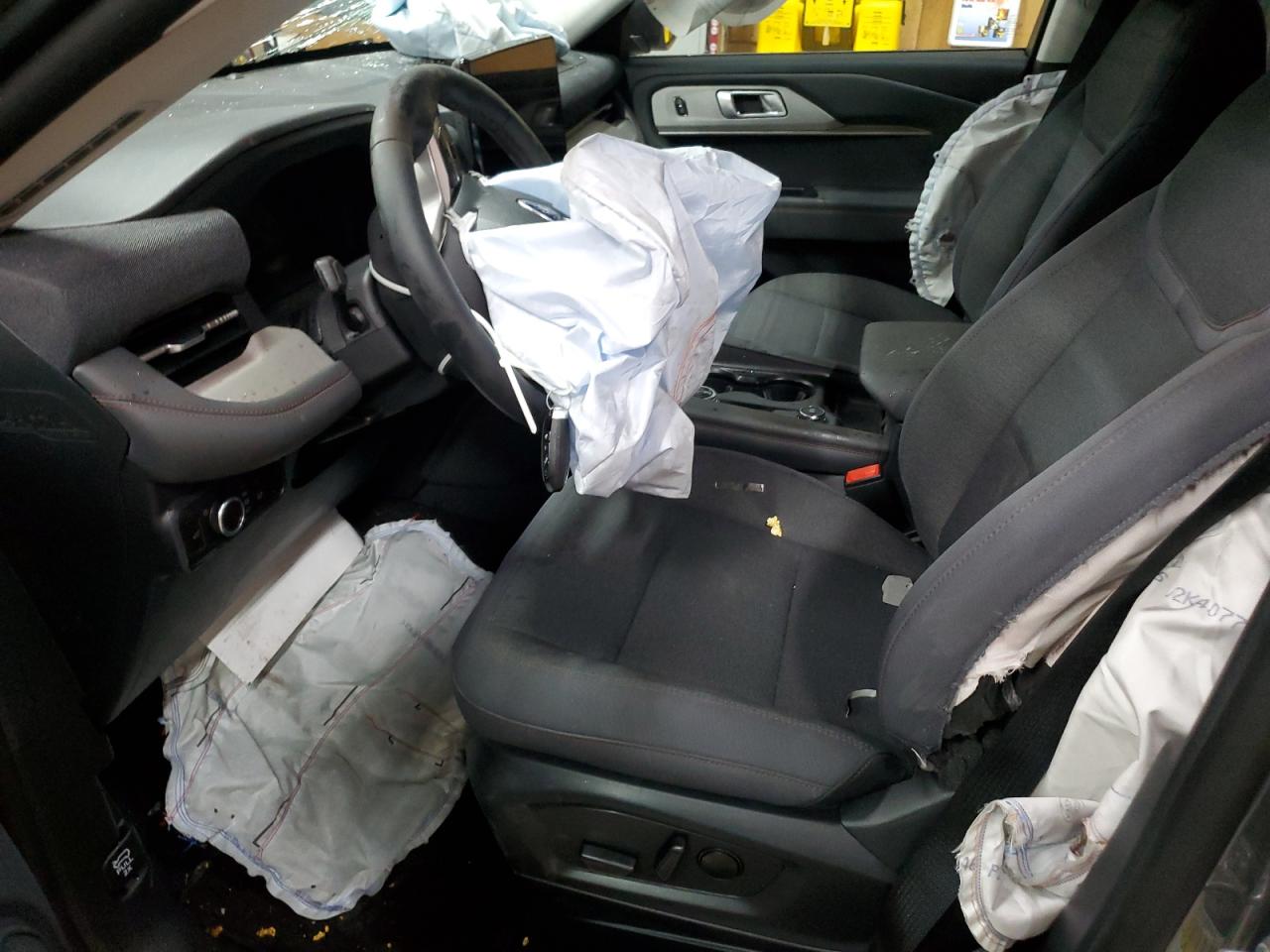 FORD EXPLORER ACTIVE