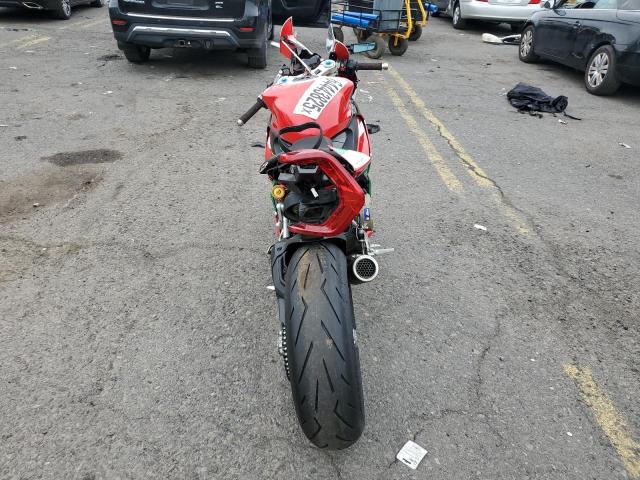 2022 DUCATI PANIGALE V ZDMHAATW7NB007775