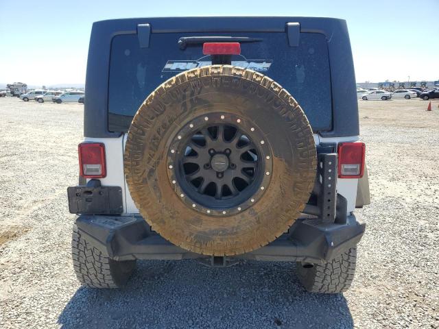 2016 JEEP WRANGLER U 1C4BJWDG0GL309976