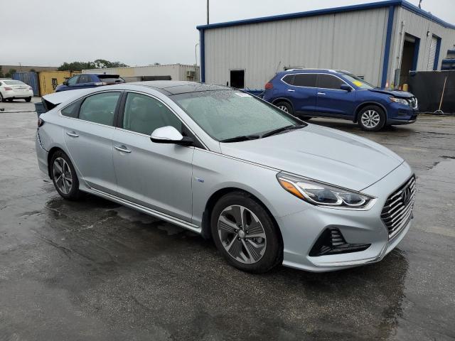 2019 HYUNDAI SONATA HYB KMHE34L38KA092560