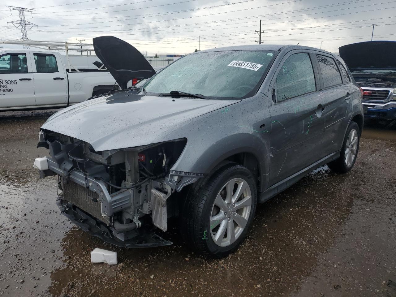 MITSUBISHI OUTLANDER ES