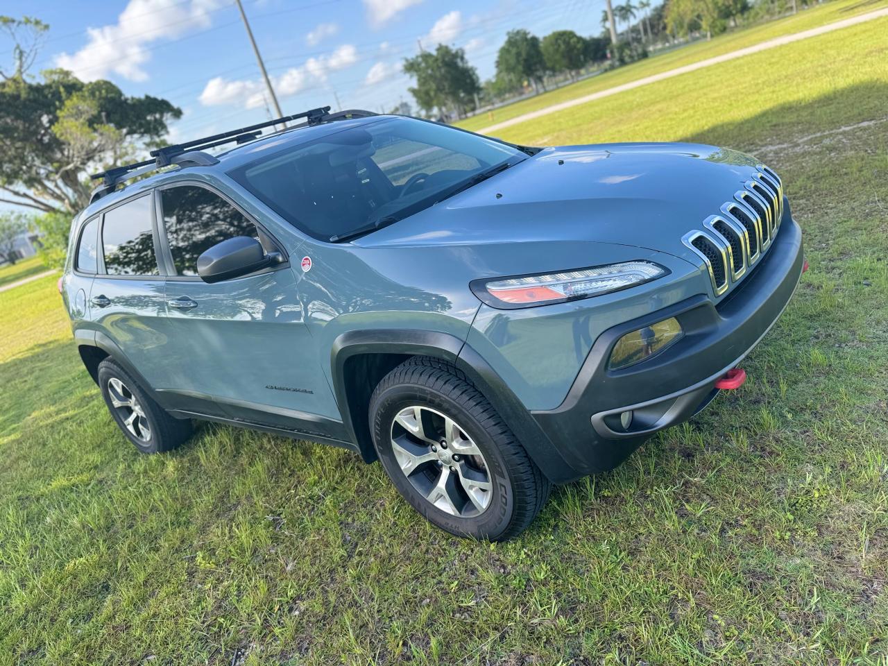 JEEP CHEROKEE TRAILHAWK