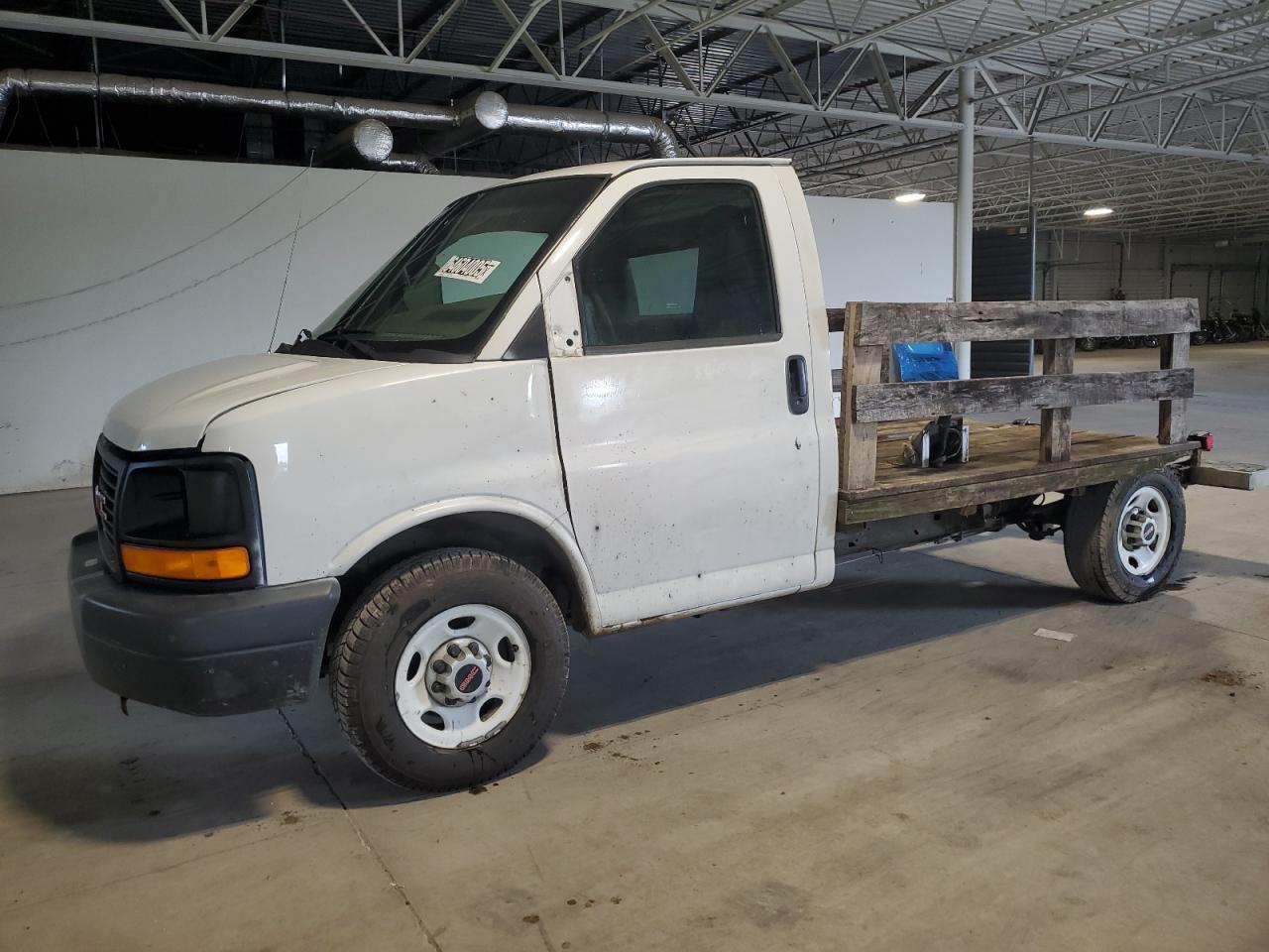 GMC SAVANA CUTAWAY G3500