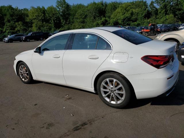 MERCEDES-BENZ A 220 4MAT 2019 white  gas WDD3G4FB0KW026659 photo #3