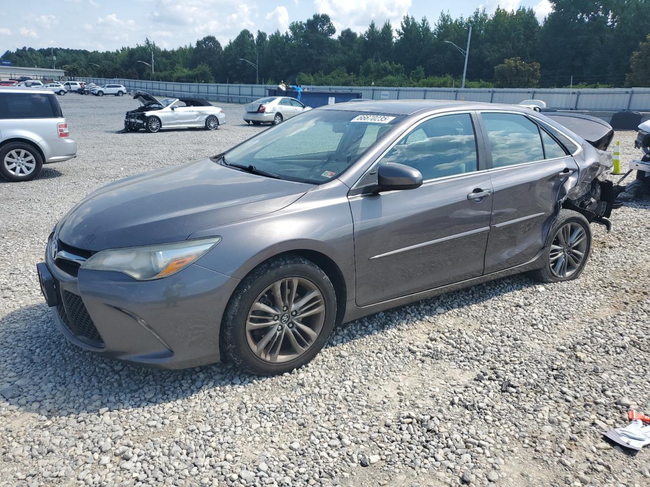 TOYOTA CAMRY LE