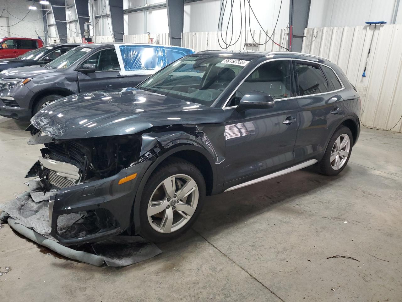 AUDI Q5 PREMIUM PLUS